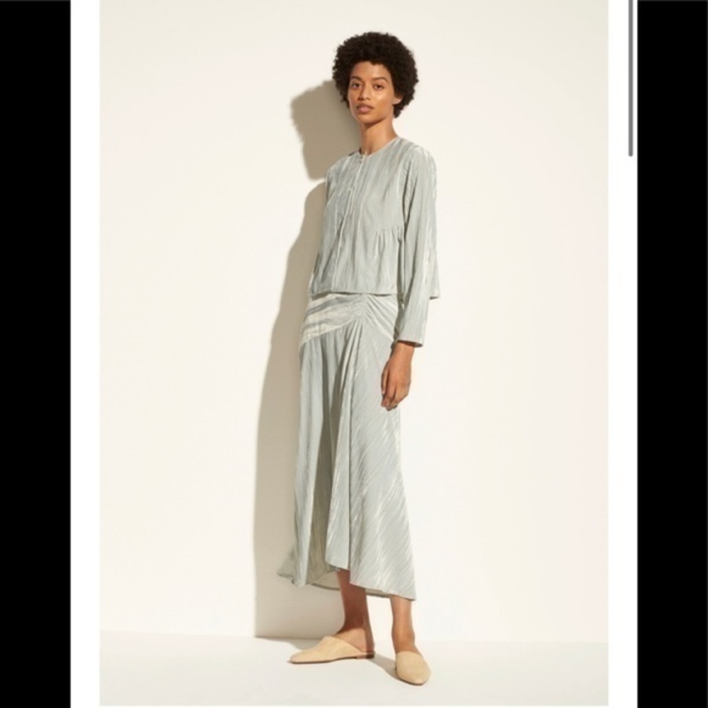 NWT Vince Velvet “Ruched Paneled Blouse in Pale Sea Glass” Size Small